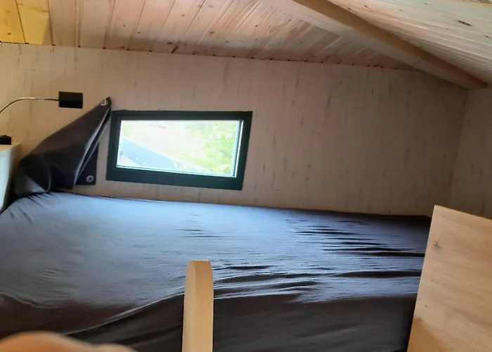 Tiny Haus Blanker Hans Auf Dem Campingplatz Strandgut