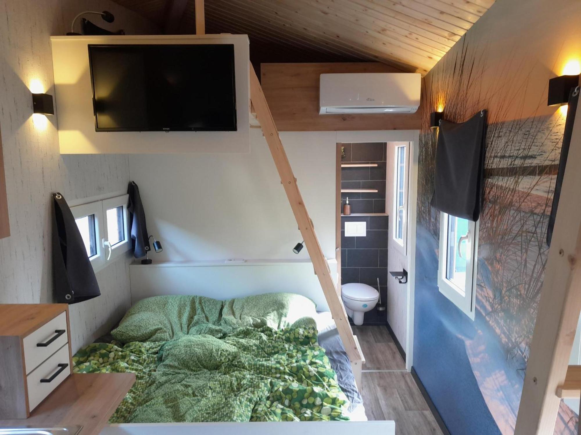 Campsite Tiny Haus Blanker Hans Auf Dem Strandgut